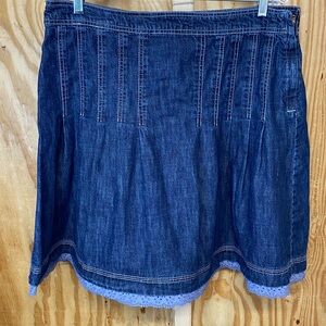 Jean skirt size 16 pleated with lace trim.